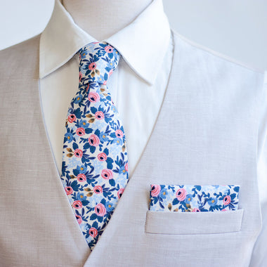 Men's Necktie / Rosa In Periwinkle