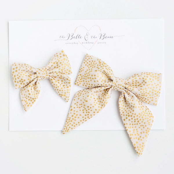 Men's Pre-Tied Bow Tie / Champagne Blush