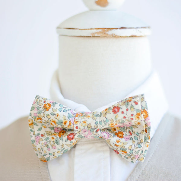 Boy's Necktie / Blossoms In Yellow