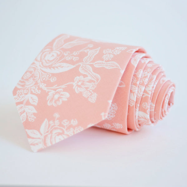 Men's Necktie / Peach Toile