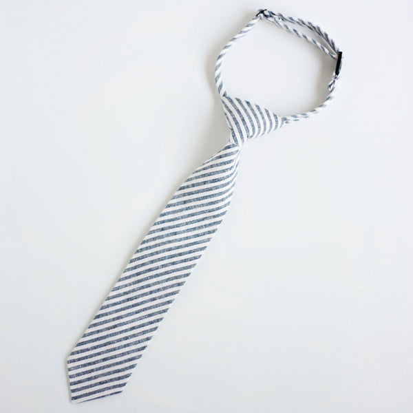 Boy's Necktie / Navy Linen Stripe