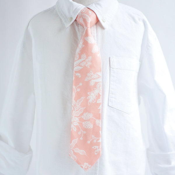 Boy's Pocket Square / Peach Toile