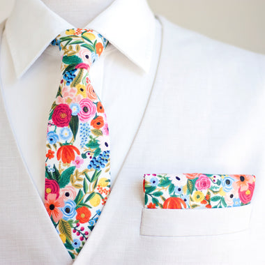 Men's Necktie / Petite Garden Party In Cream
