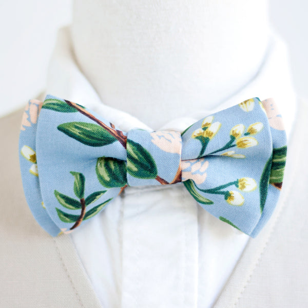Boy's Pocket Square / Peonies In Dusty Blue