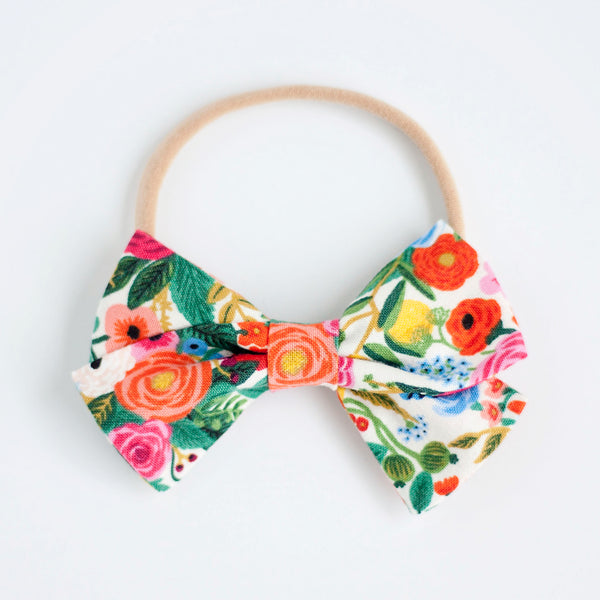 Boy's Necktie / Petite Garden Party In Cream