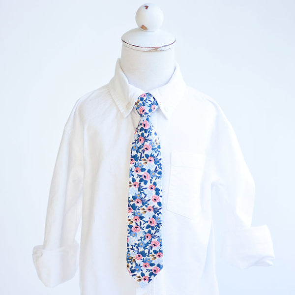 Boy's Bow Tie / Rosa In Periwinkle
