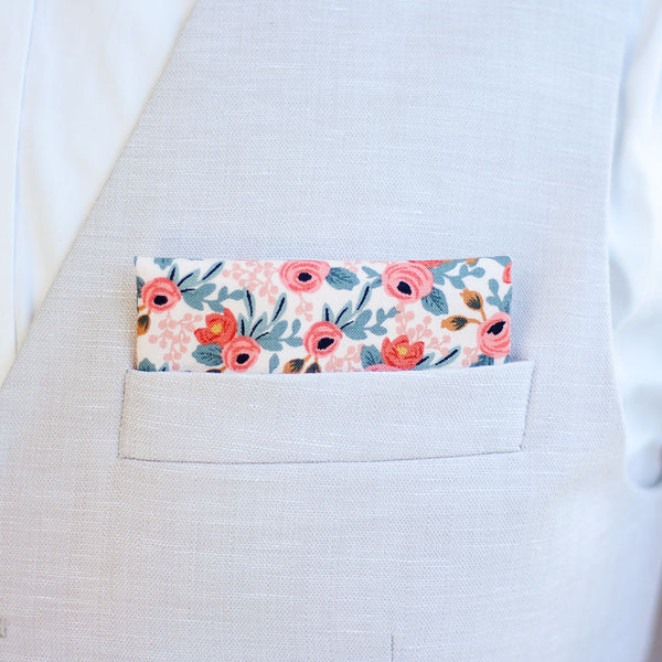 Men's Necktie / Rosa In Peach